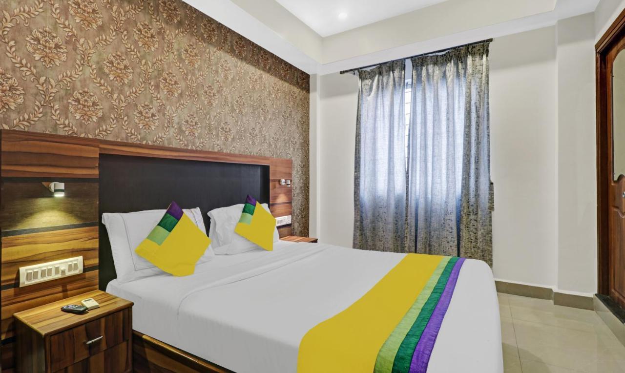 Treebo Trip Elmas Golden Key Otel Bangalore Dış mekan fotoğraf