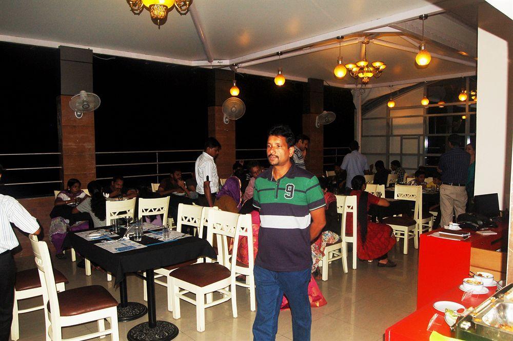 Treebo Trip Elmas Golden Key Otel Bangalore Dış mekan fotoğraf